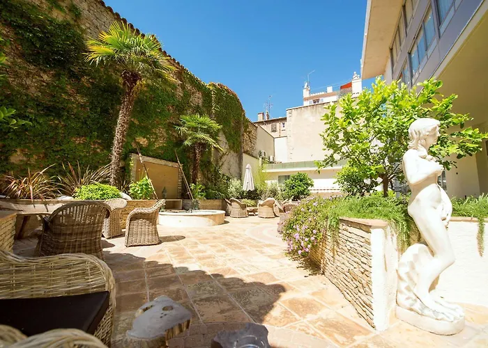 Best Western Premier Le Patio Des Artistes Wellness Jacuzzi