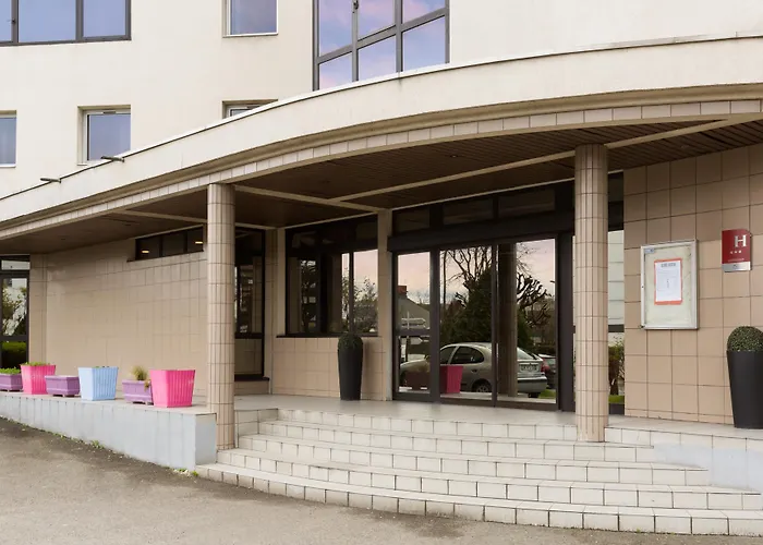 B&B HOTEL Paris Rosny-sous-Bois