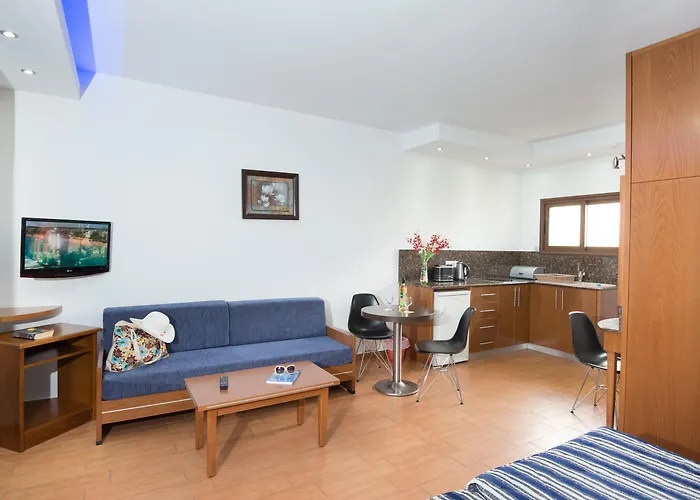 Loutsiana Deluxe Apts Ayia Napa