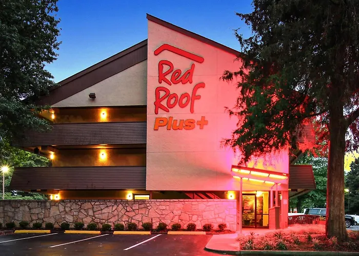 Red Roof Inn Plus+ Atlanta - Buckhead Druid Hills