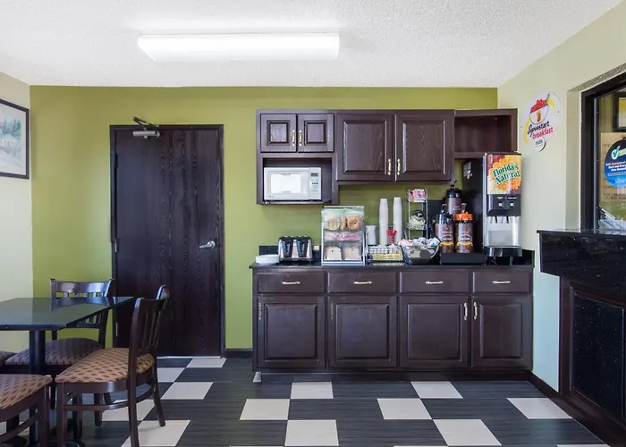 Super 8 By Wyndham Aberdeen Md
