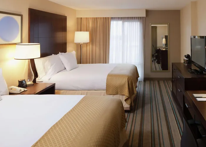 Doubletree By Hilton Hotel And Conference Center Chicago North Shore