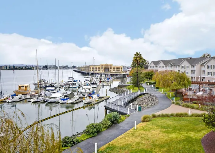 Homewood Suites By Hilton - Oakland Waterfront