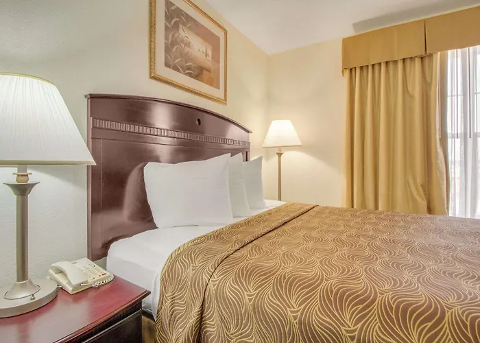 Mainstay Suites Texas Medical Center-Reliant Park