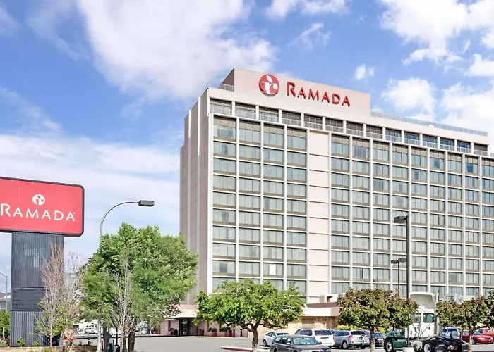 Ramada By Wyndham Reno & Casino