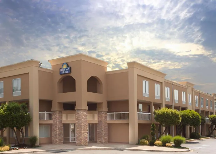 Days Inn By Wyndham Greenville