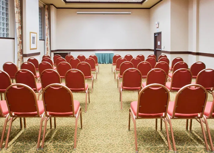 Holiday Inn Express & Suites Portland-Northwest Downtown By Ihg