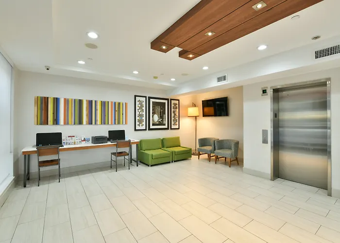 Country Inn & Suites By Radisson, Staten Island