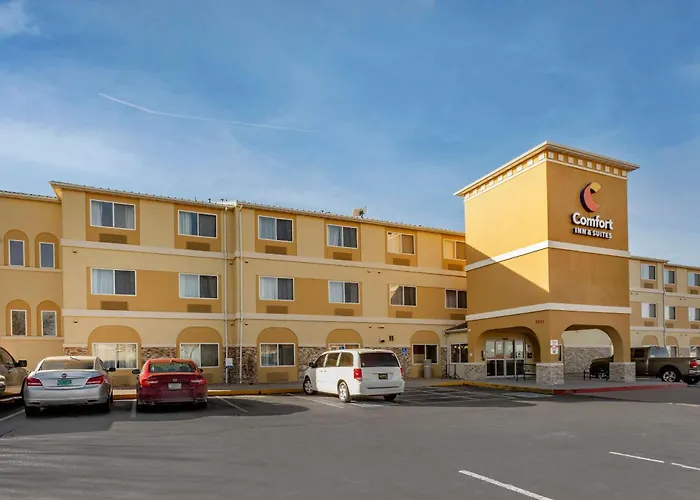 Comfort Inn & Suites Alameda At Albuquerque Balloon Fiesta Park
