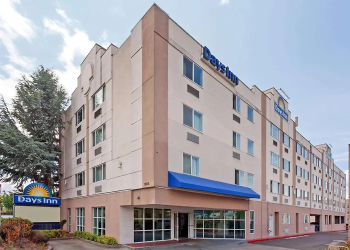 Days Inn By Wyndham Seatac Airport