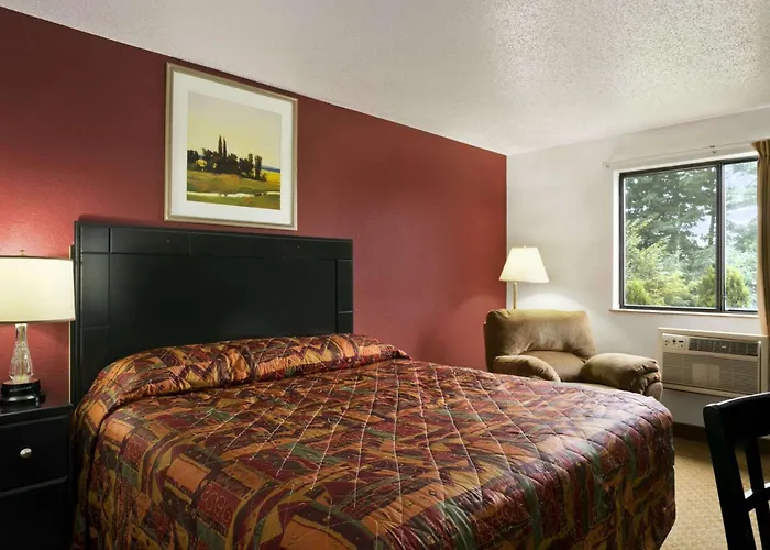 Super 8 By Wyndham