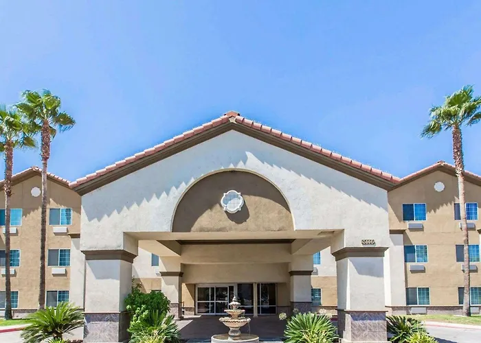 Comfort Suites