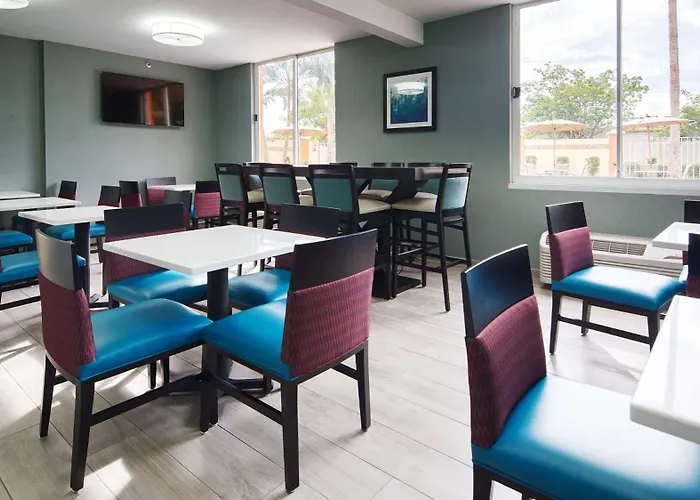 Best Western Fort Myers Inn And Suites