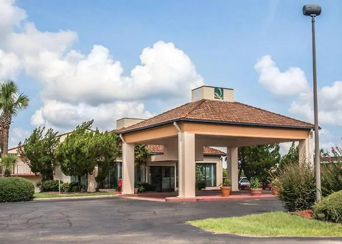 Quality Inn Marianna South