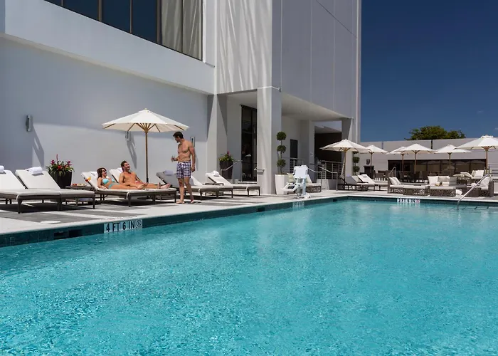 Eb Hotel Miami Airport