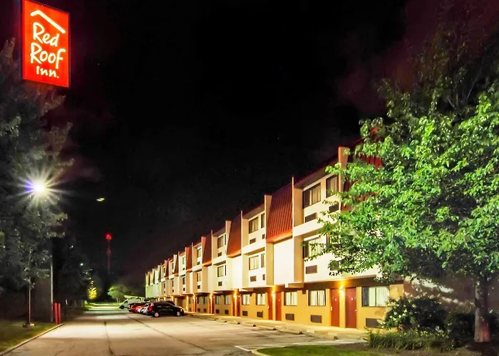 Red Roof Inn Cleveland Airport - Middleburg Heights