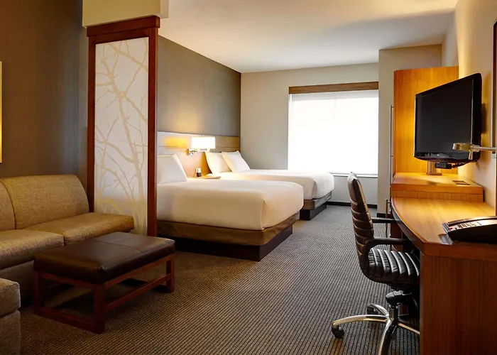 Hyatt Place Lansing-East