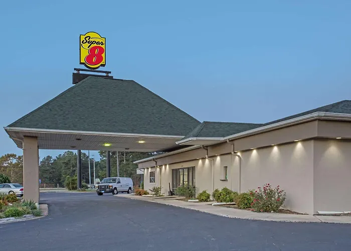 Super 8 By Wyndham Dunn