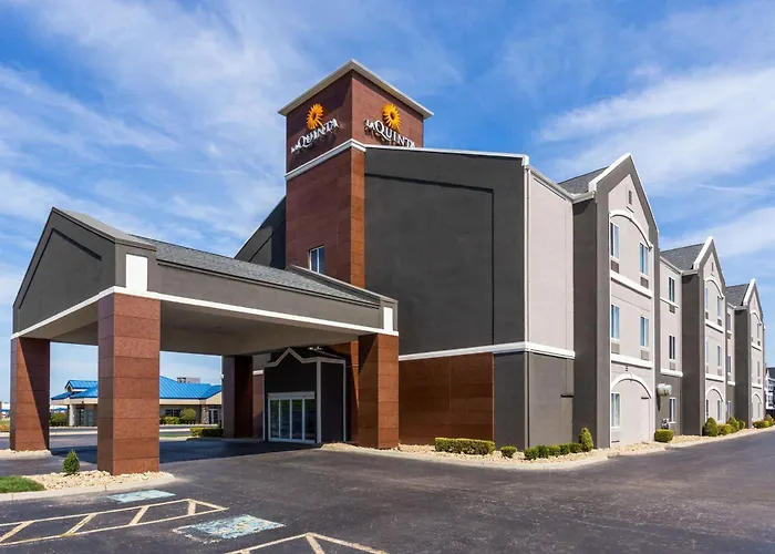 La Quinta By Wyndham Columbus West - Hilliard Hotel