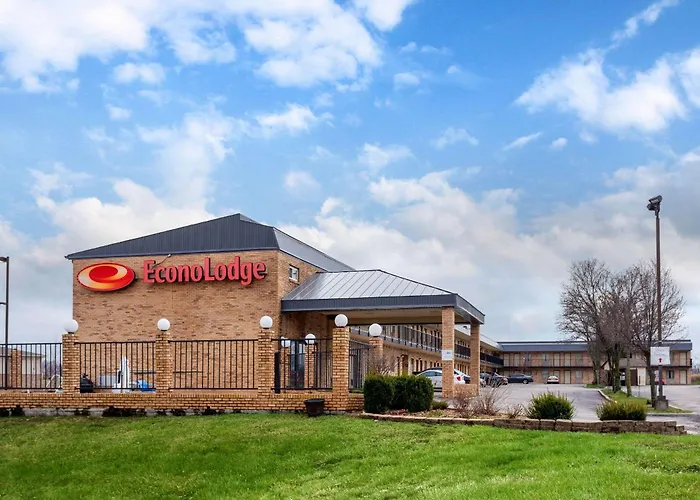 Econo Lodge - Kansas City South