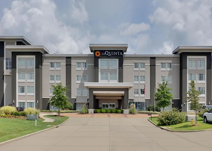 La Quinta By Wyndham At Msu