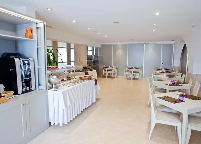 Hotel Jeni & Restaurant