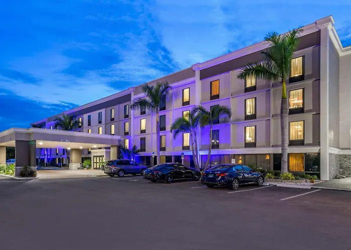 Comfort Inn & Suites St Pete - Clearwater International Airport