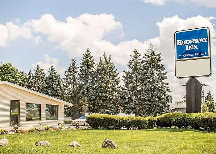 Rodeway Findlay University Area