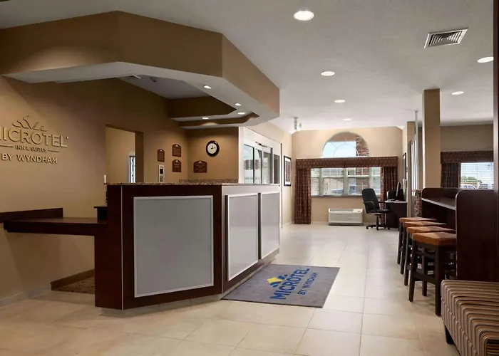 Microtel Inn & Suites By Wyndham St Clairsville - Wheeling
