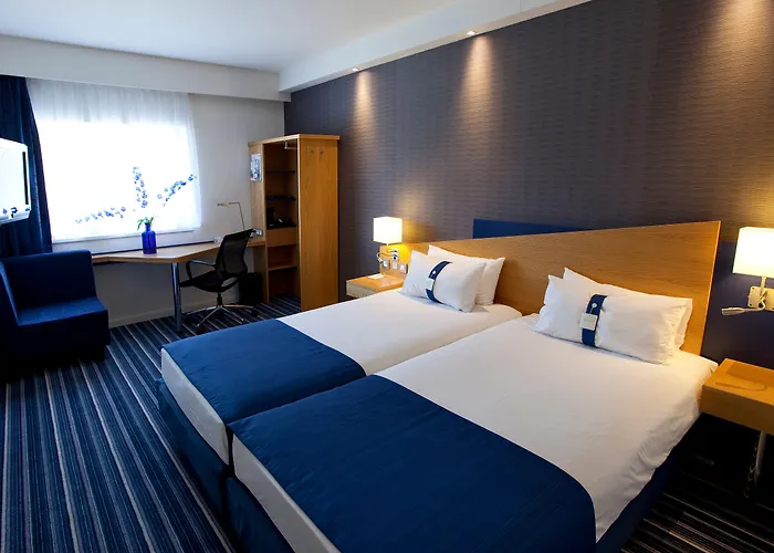 Holiday Inn Express Mechelen City Centre By Ihg