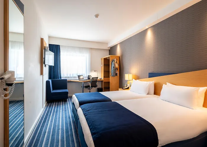 Holiday Inn Express Mechelen City Centre By Ihg