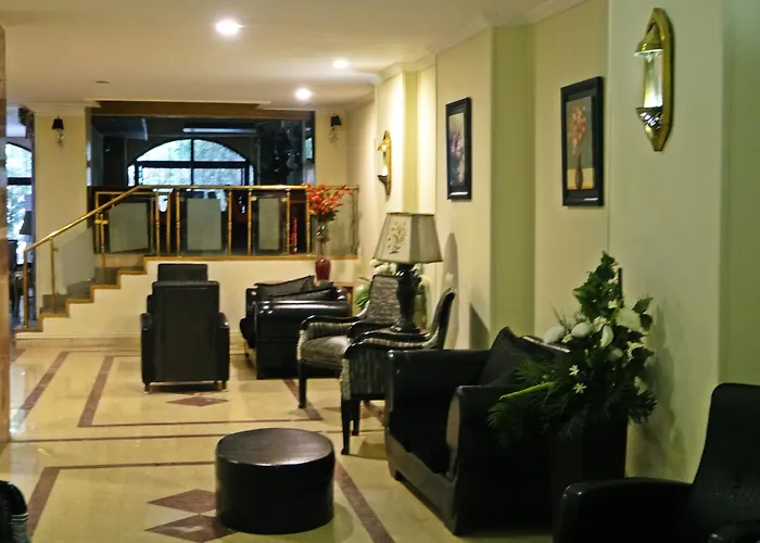 Indiana Hotel Giza