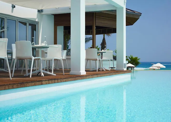 Sunrise Pearl Hotel & Spa