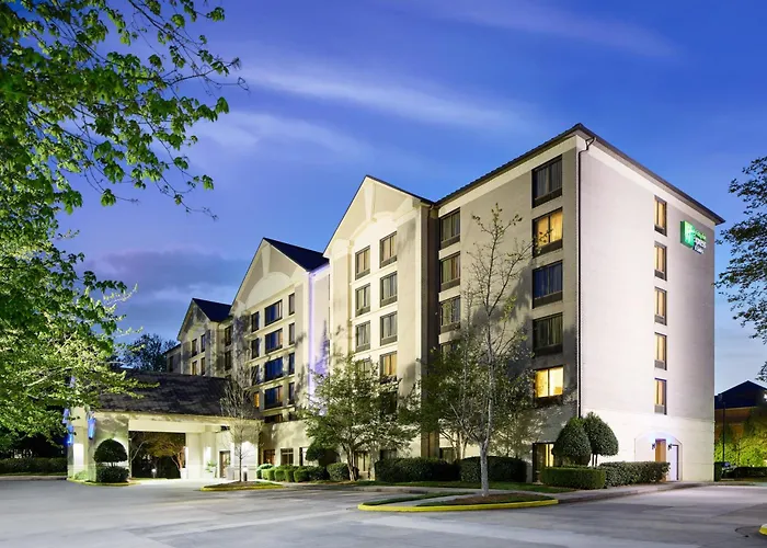 Holiday Inn Express & Suites Alpharetta By Ihg