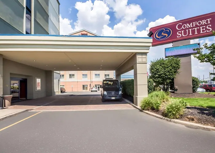 Comfort Suites At Woodbridge