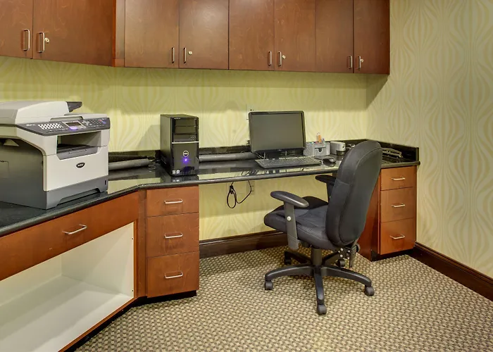 Hampton Inn Petersburg - Southpark Mall
