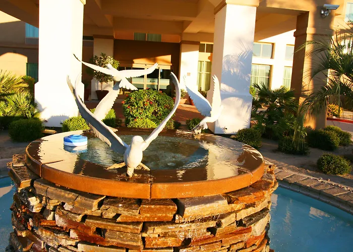 Hampton Inn & Suites Palm Desert