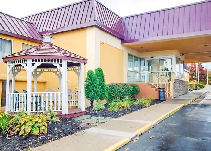 Quality Inn & Suites Syracuse Fairgrounds
