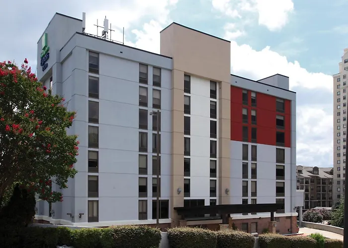 Holiday Inn Express & Suites Atlanta Perimeter Mall Hotel By Ihg