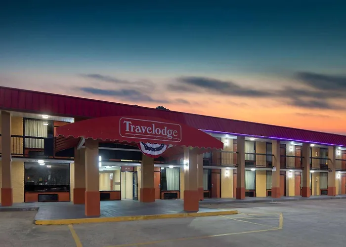 Travelodge By Wyndham Savannah Area/Richmond Hill
