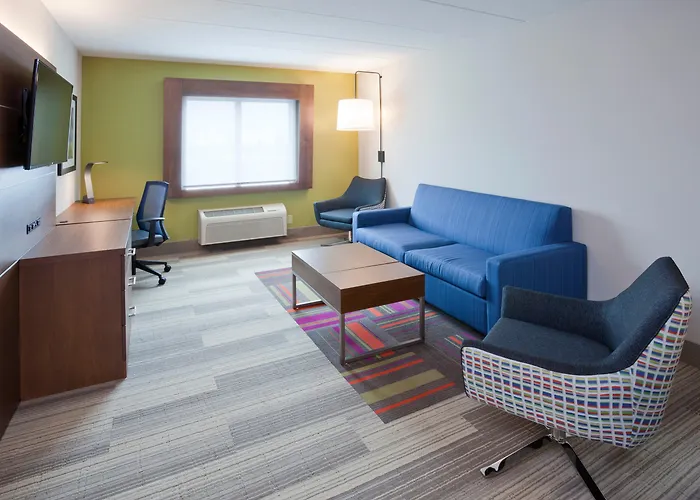 Holiday Inn Express Roseville-St. Paul By Ihg