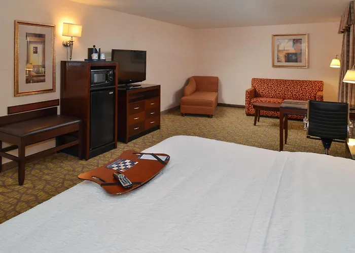 Hampton Inn&Suites Tacoma
