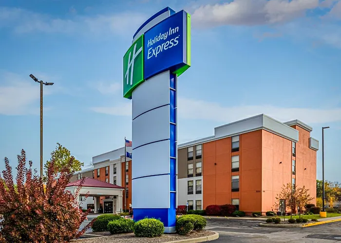 Holiday Inn Express South By Ihg