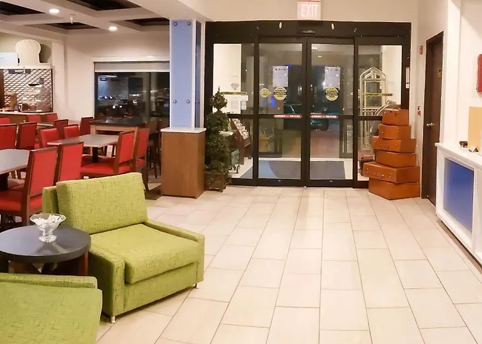 Holiday Inn Express Osage Beach - Lake Of The Ozarks By Ihg