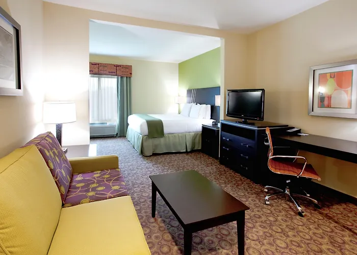 Holiday Inn Express Hotel & Suites Clemson - University Area By Ihg