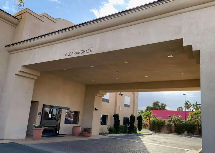 Clarion Inn Near Colorado River