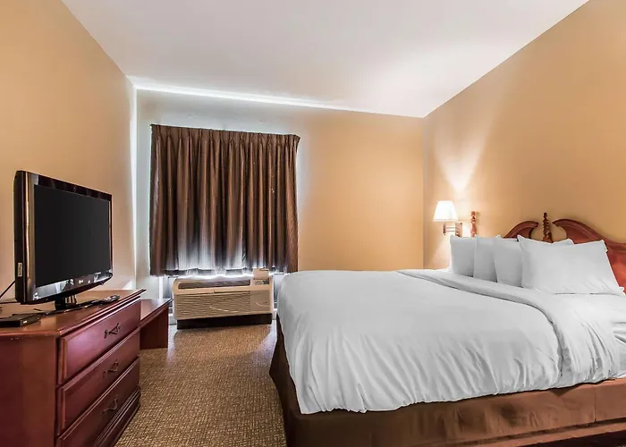 Quality Suites New Iberia