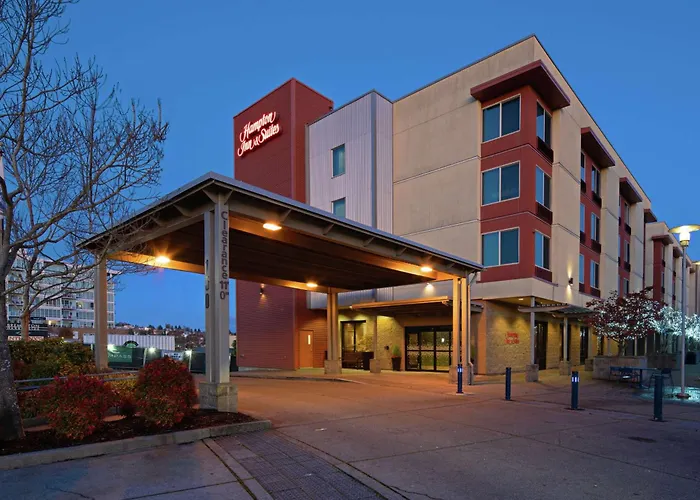 Hampton Inn & Suites Bremerton