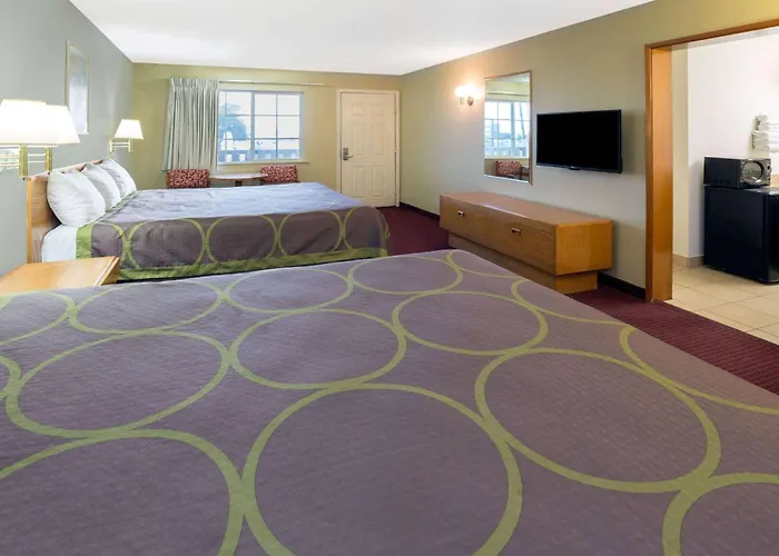 Super 8 By Wyndham