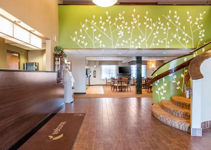 Sleep Inn & Suites - Toledo
